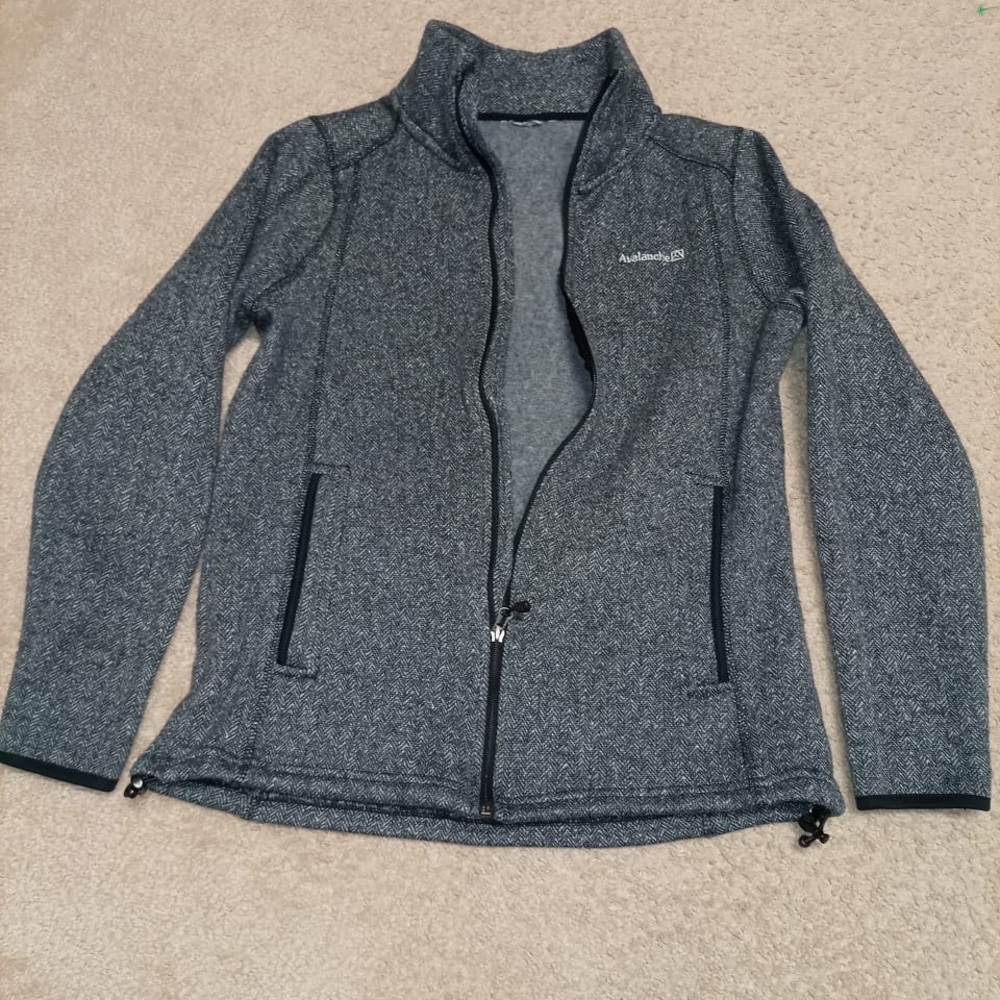 Zip-up gray jacket